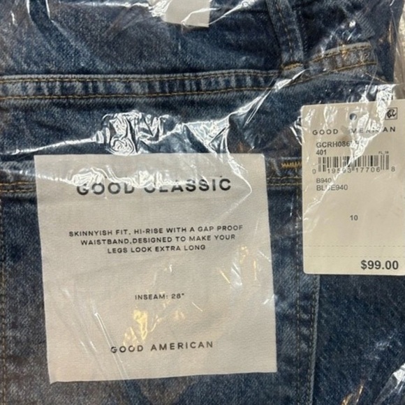 NWT - Good American‎ “Good Classic” Skinnyish Fit Jeans - Picture 4 of 4